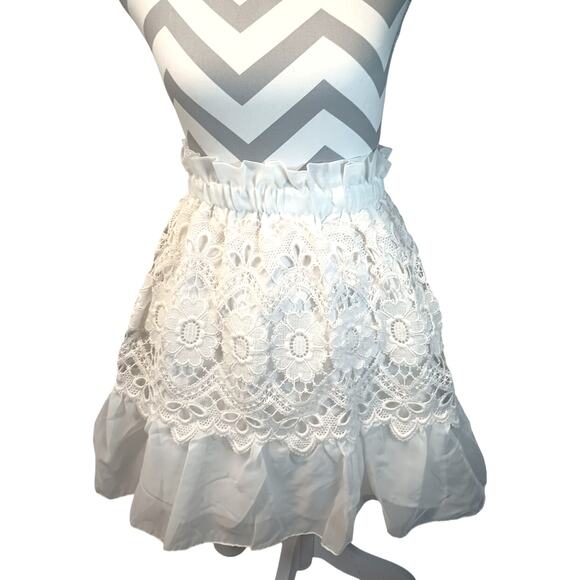 Vintage Hostess Apron Overskirt Fancy White double layer embroidery lace overlay - Picture 1 of 12